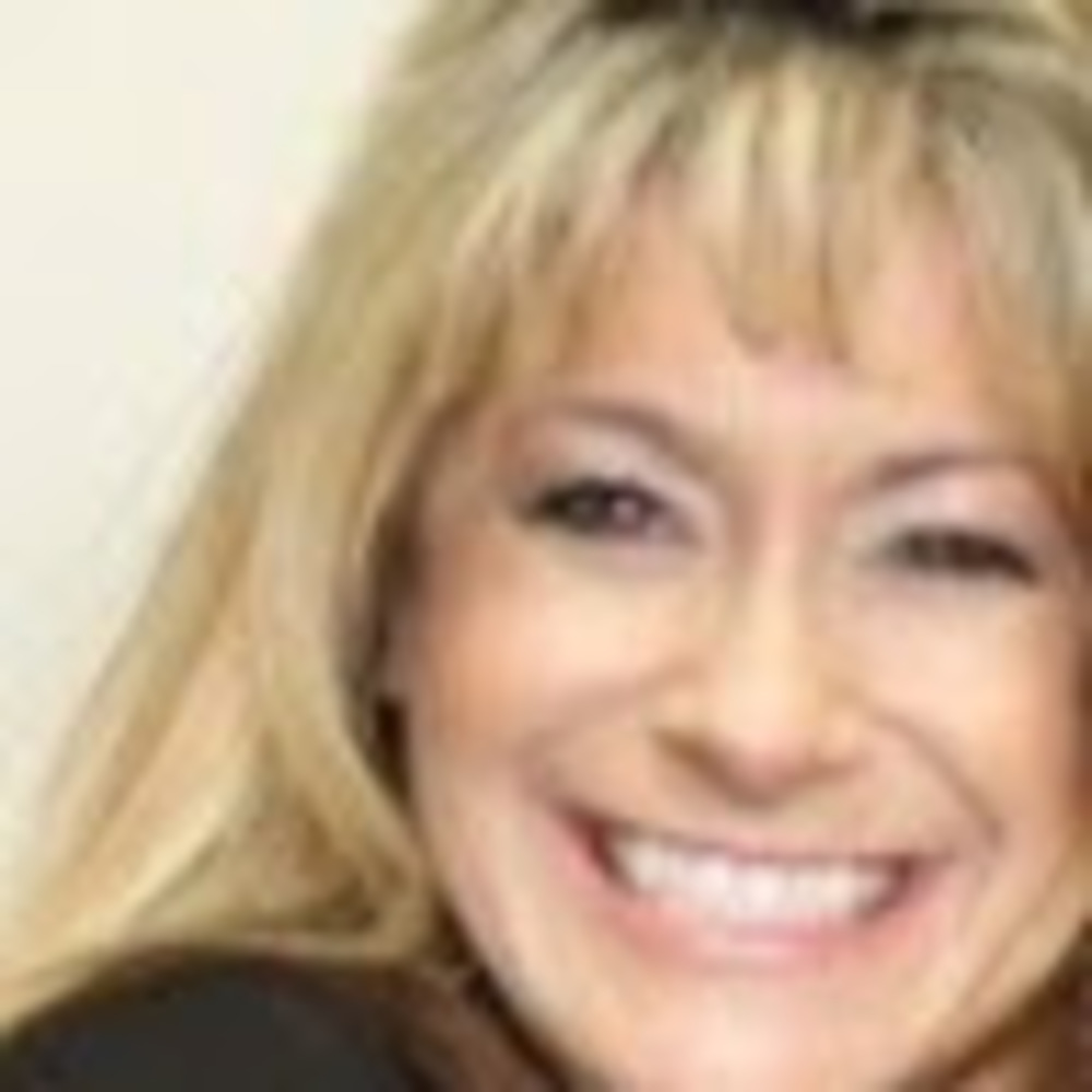 Meet your Posher, Dyana